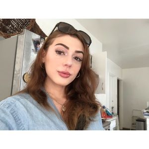 Meet your Posher, Jacqueline